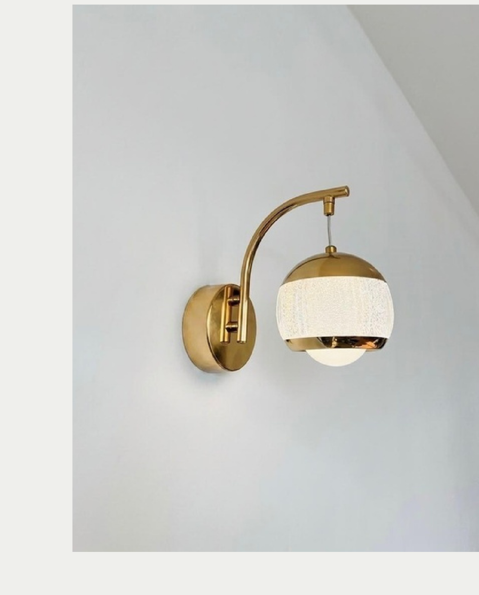 Pera Mi̇las Led Aplik (Gold)